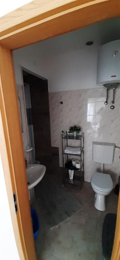 Vikula Apartment Duće Екстериор снимка